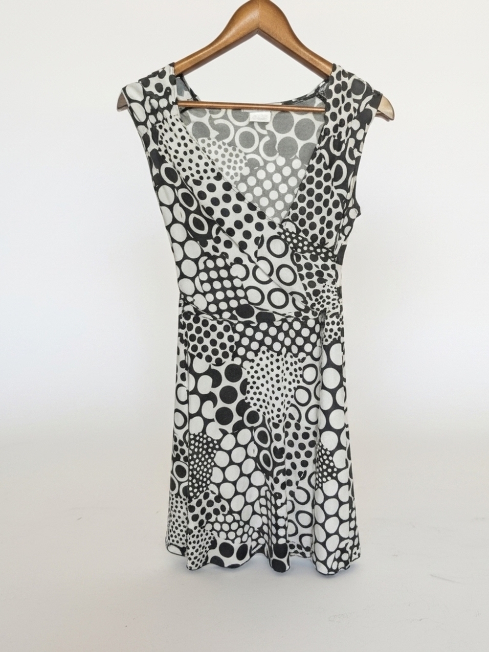La Belle Black & White Geometric Polka Dot Faux Wrap Lightweight Dress Size M